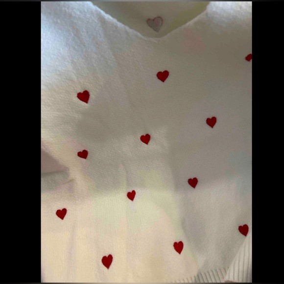 Heart Embroidery Drop Shoulder Sweater - Picture 8 of 9